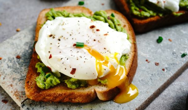 gezonde-snacks-avocado-toast