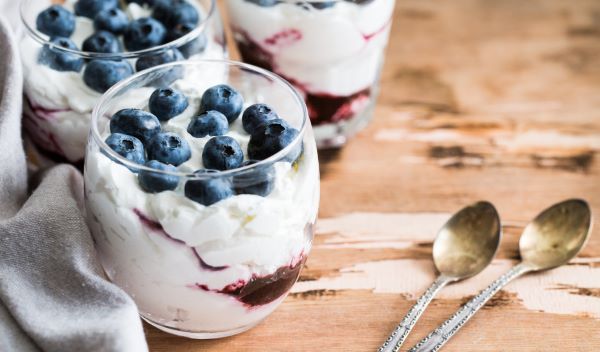 gezonde-tussendoortje-griekse-yoghurt