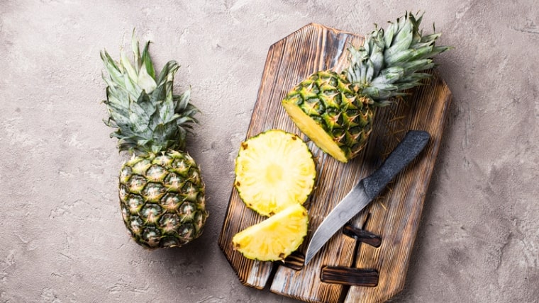 Ananas snijden – een stapsgewijze handleiding