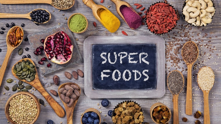 30 superfoods die je makkelijk kunt toevoegen aan je maaltijden!
