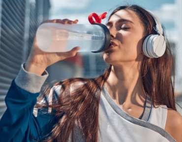 7 tips om genoeg water te drinken en gehydrateerd te blijven